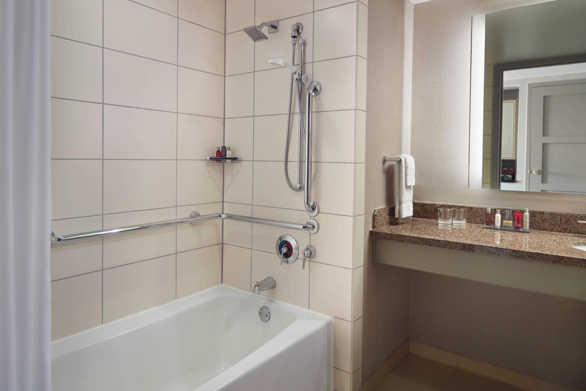 Raleigh Marriott City Center Bagian luar foto
